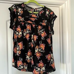 XL Daniel Rainn blouse with lace details